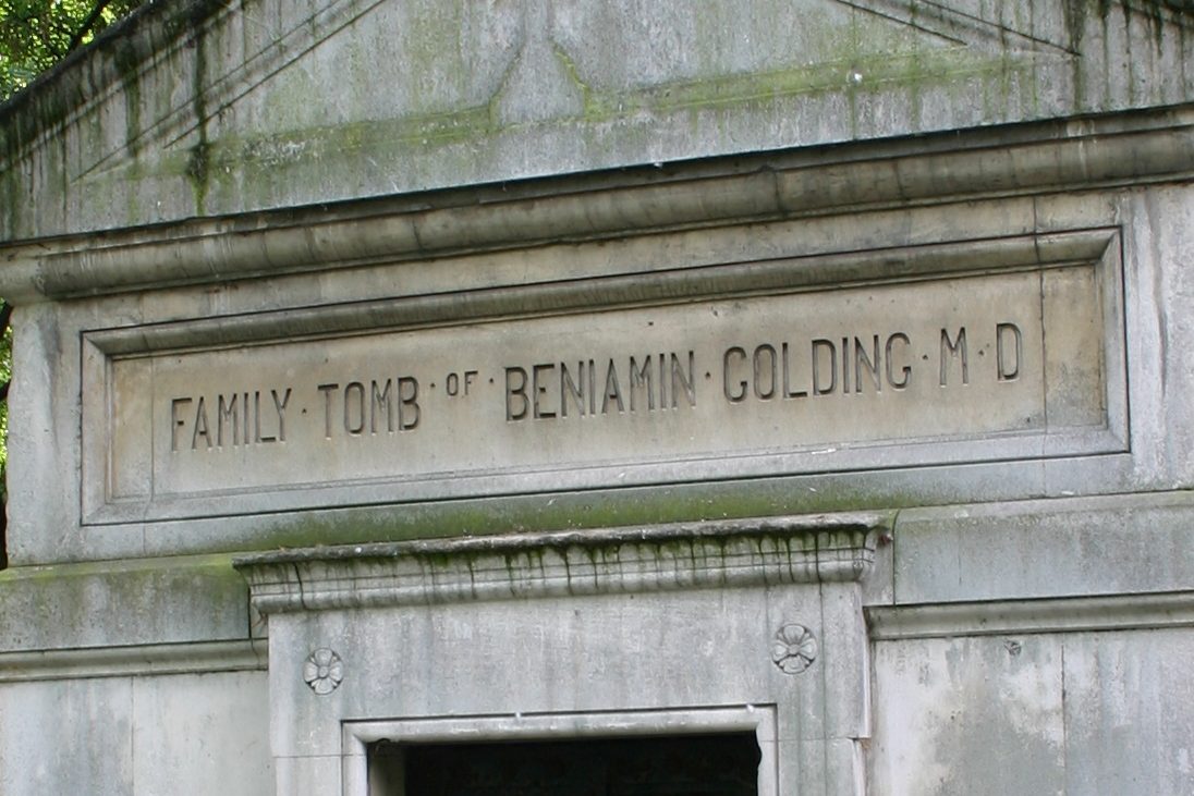 Benjamin Golding's tomb, Brompton Cemetery, London - 03.JPG